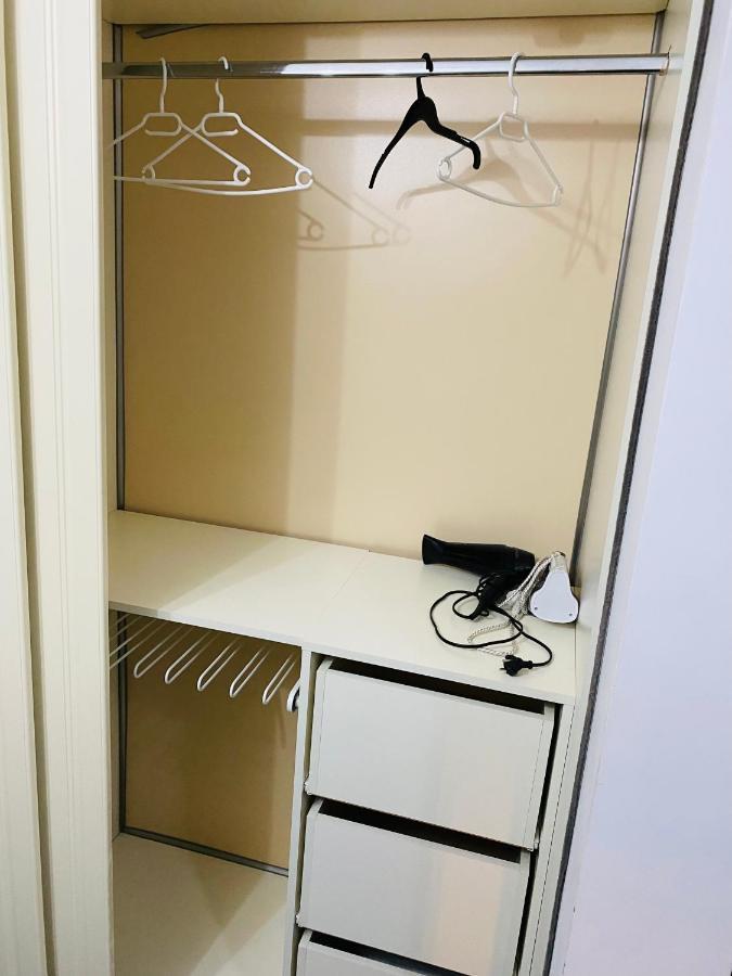 Apartament Apartament Naty Bukareszt Zewnętrze zdjęcie